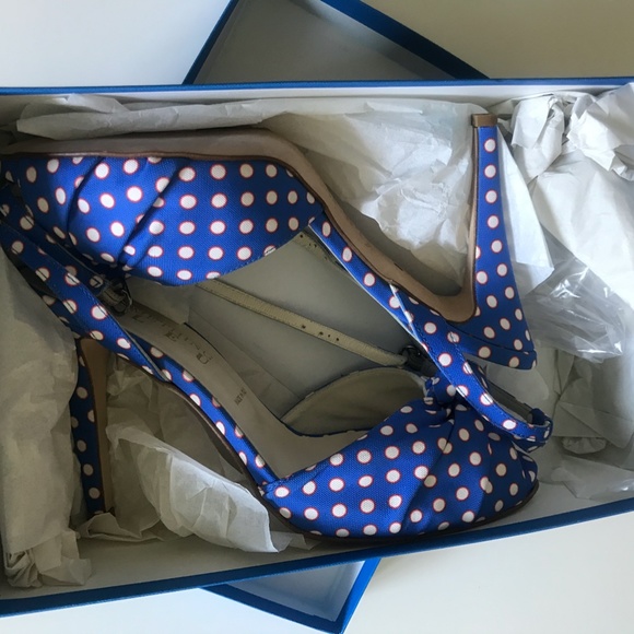 Chic Blue Polka Dot Platform Heels - Picture 5 of 6